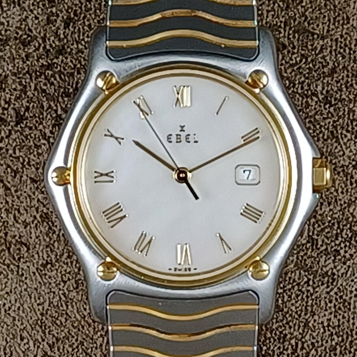 Ebel Sport Wave Two Tone – thewatchmakersshop display picture 2