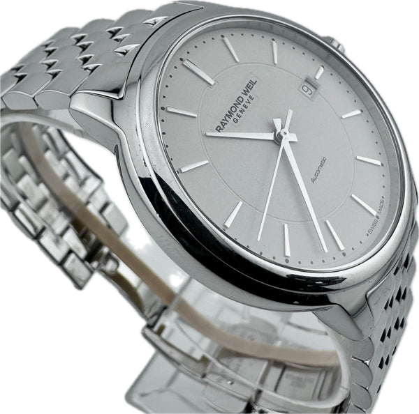 Raymond Weil