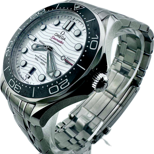 Omega Seamaster 300m