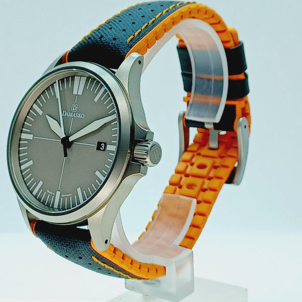 DAMASKO DS30